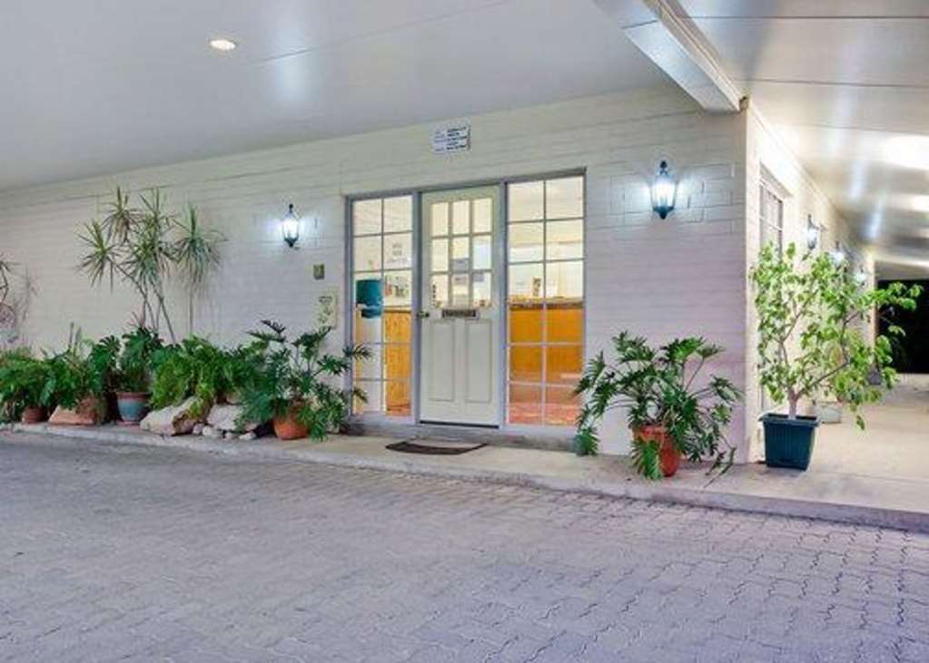Pioneer Motel غونديويندي المظهر الخارجي الصورة